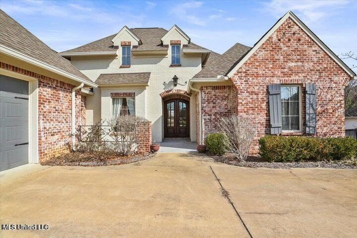 102 Cypress Lake Blvd S - Photo 3 of 38