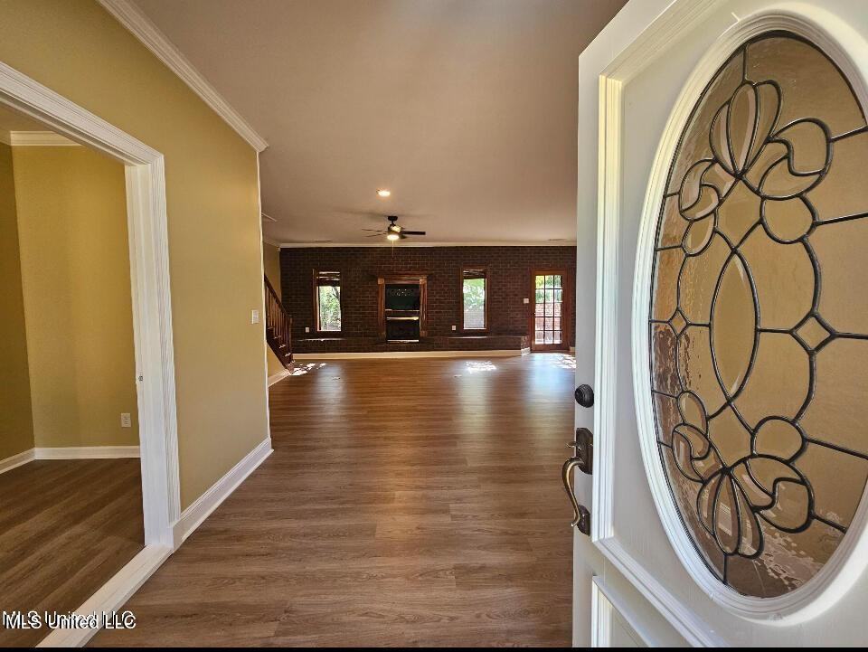 1580 Mount Pleasant Rd - Photo 3 of 19