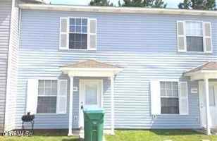 featured image of 17359 Avondale Cir