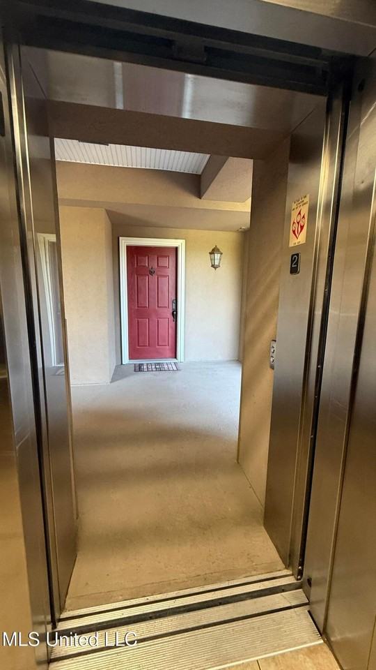 623 Camellia Pointe Blvd - Photo 4 of 18