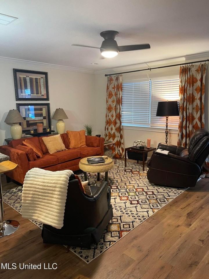 1282 Beach Blvd Boulevard - Photo 6 of 28