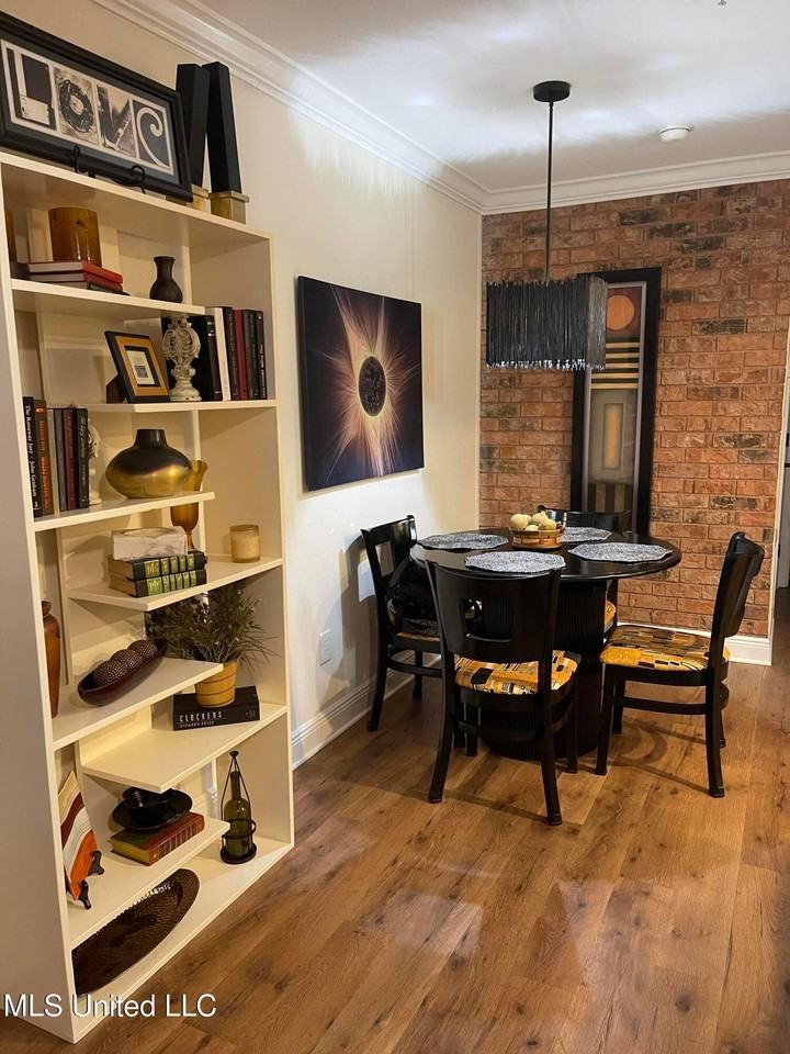 1282 Beach Blvd Boulevard - Photo 7 of 28