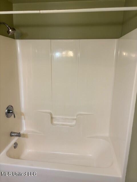 308 Carroll Ave - Photo 3 of 8