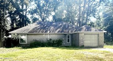 featured image of 6817 Red Bud Ln