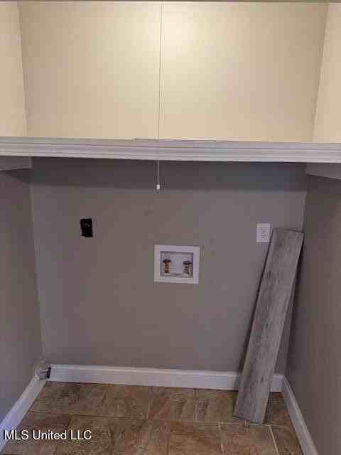 4123 Castenera Ave - Photo 3 of 12