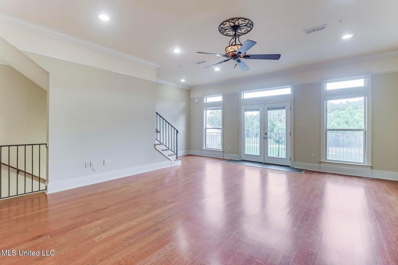 25 Oak Alley Ln - Photo 5 of 25