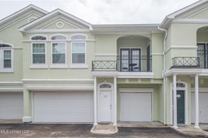 featured image of 2252 Beach Dr