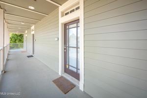 featured image of 922 Porter Ave