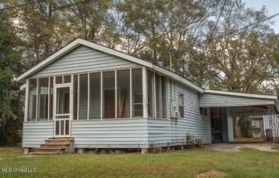 featured image of 619 Eighth St