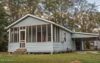 619 Eighth St - Photo 1 of 1