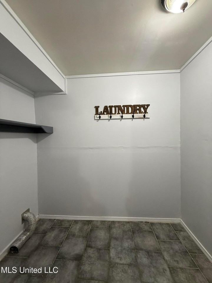 7764 Auburn Cv - Photo 5 of 12