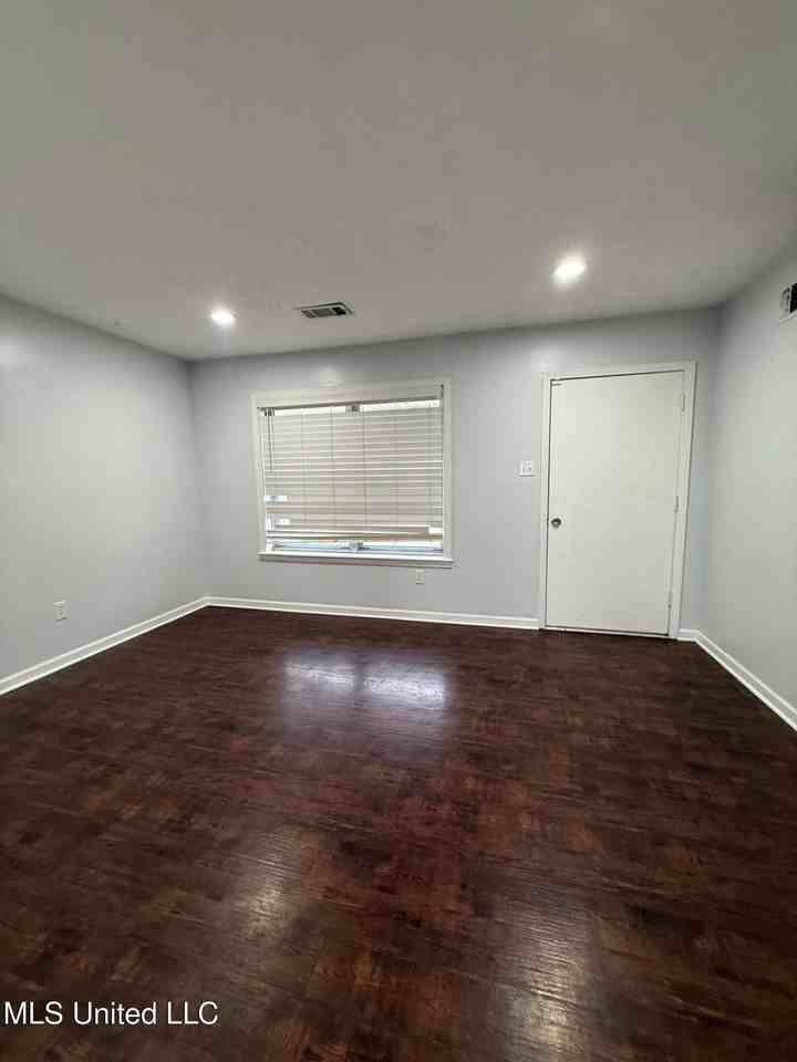 7764 Auburn Cv - Photo 7 of 12