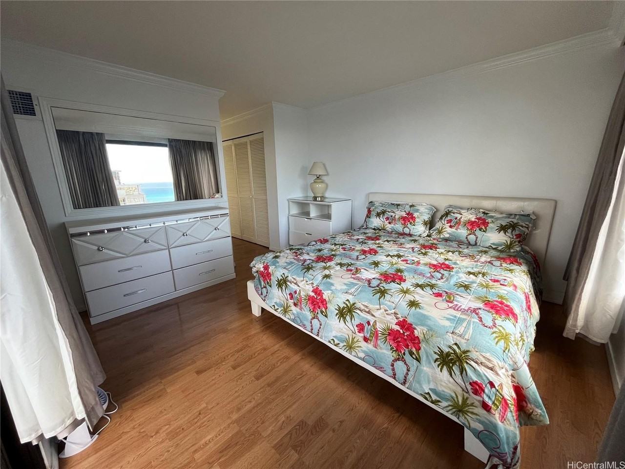 1778 Ala Moana Blvd #3111 - Photo 7 of 21