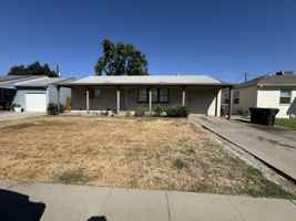 featured image of 11 E Atlee St