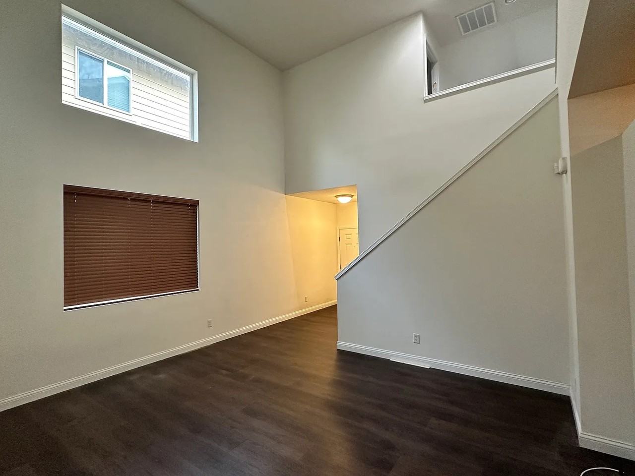 1325 126th Street Southeast - Photo 3 of 11