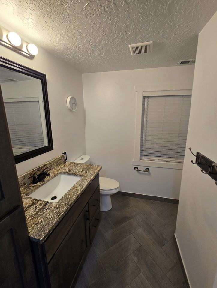 4138 Nw - Photo 7 of 7