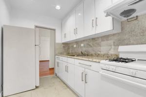 featured image of 13812 28th Rd