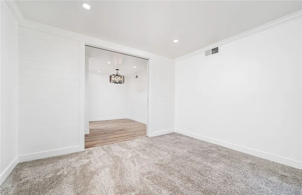 8990 19Th St - Photo 5 of 12