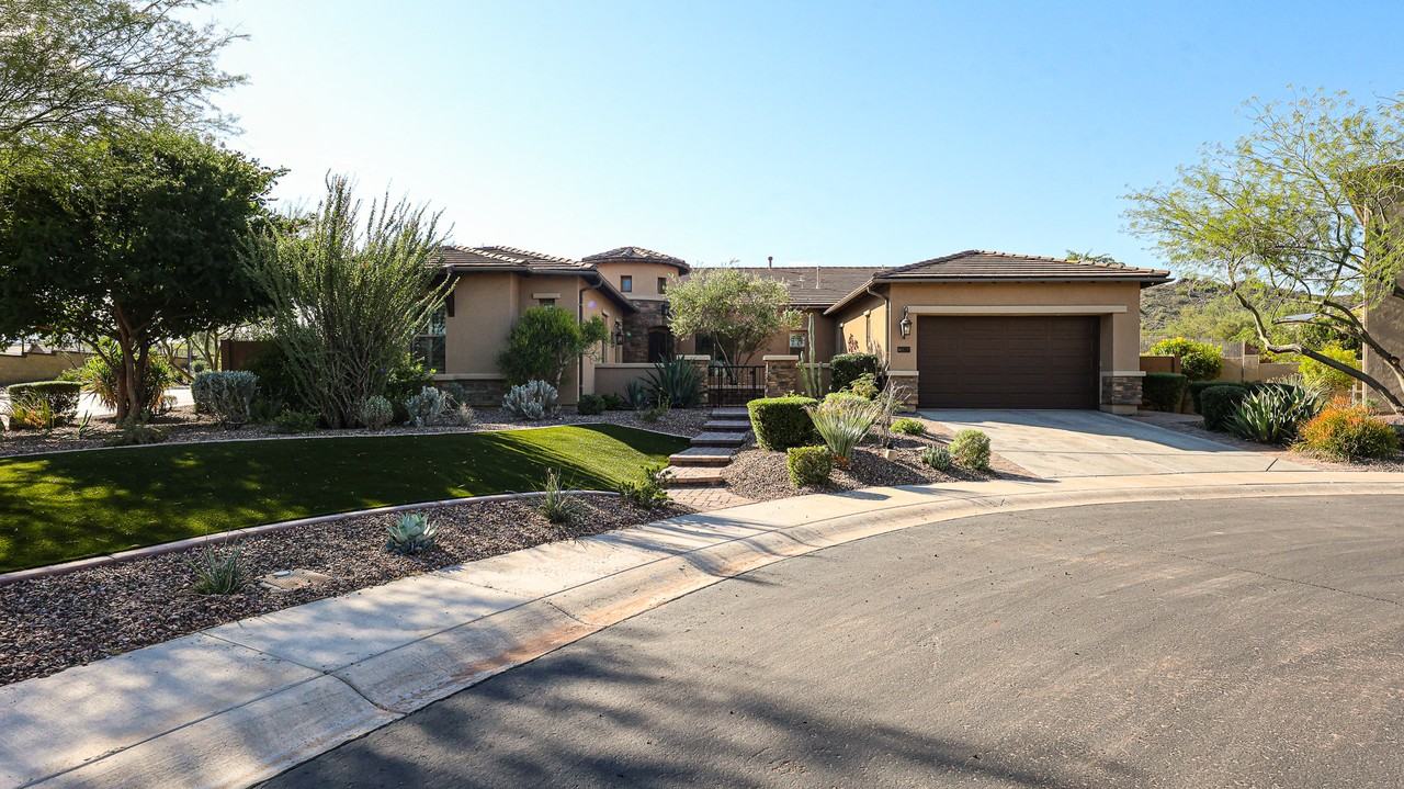 28806 North 67th Drive - Photo 2 of 47