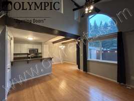 featured image of 664 Malibu Dr Se