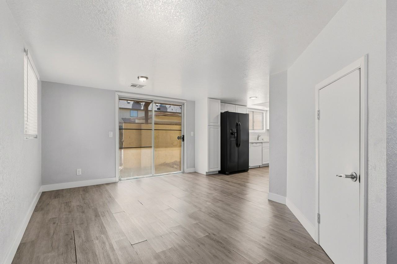 509 Kristin Ln - Photo 4 of 21