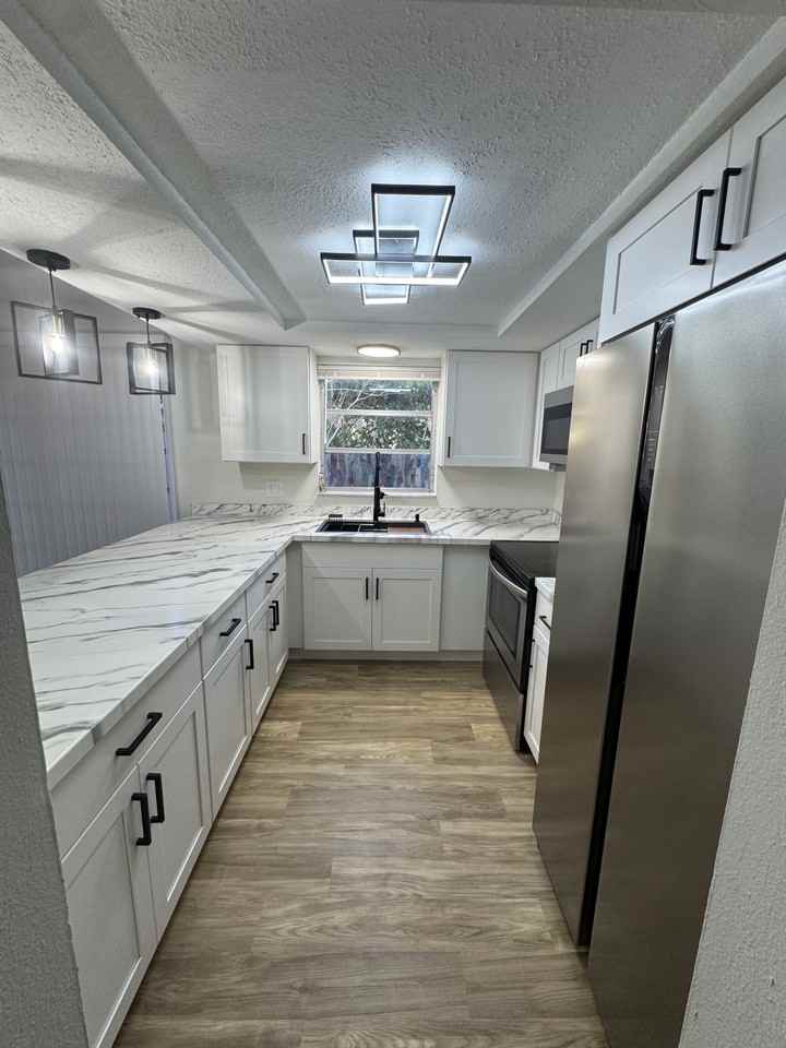 500 Via Tripoli #2 - Photo 2 of 16