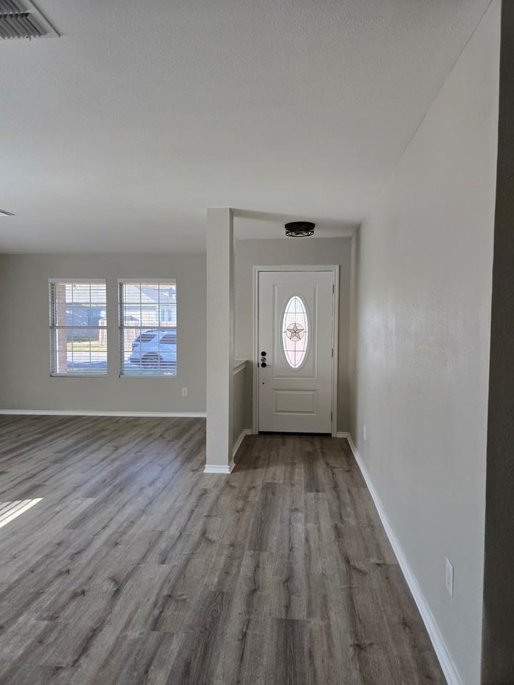 8114 Furlong Gate #NA - Photo 4 of 35