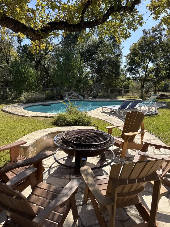 312 Grande St #NA - Photo 3 of 25