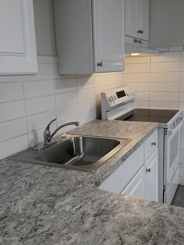 Gardner St #103 - Photo 4 of 10