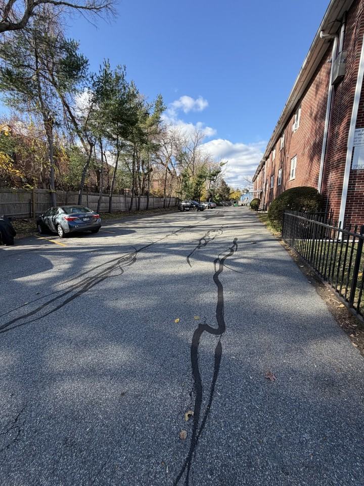 Gardner St #1-11 - Photo 6 of 7