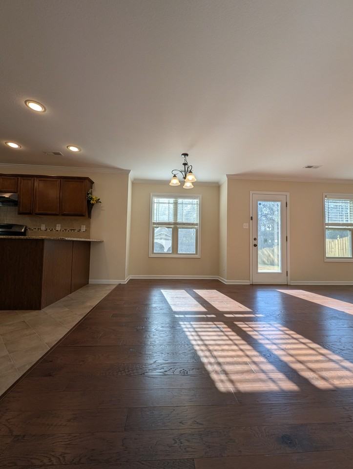 1533 Yarnell Station Boulevard #NA - Photo 4 of 26