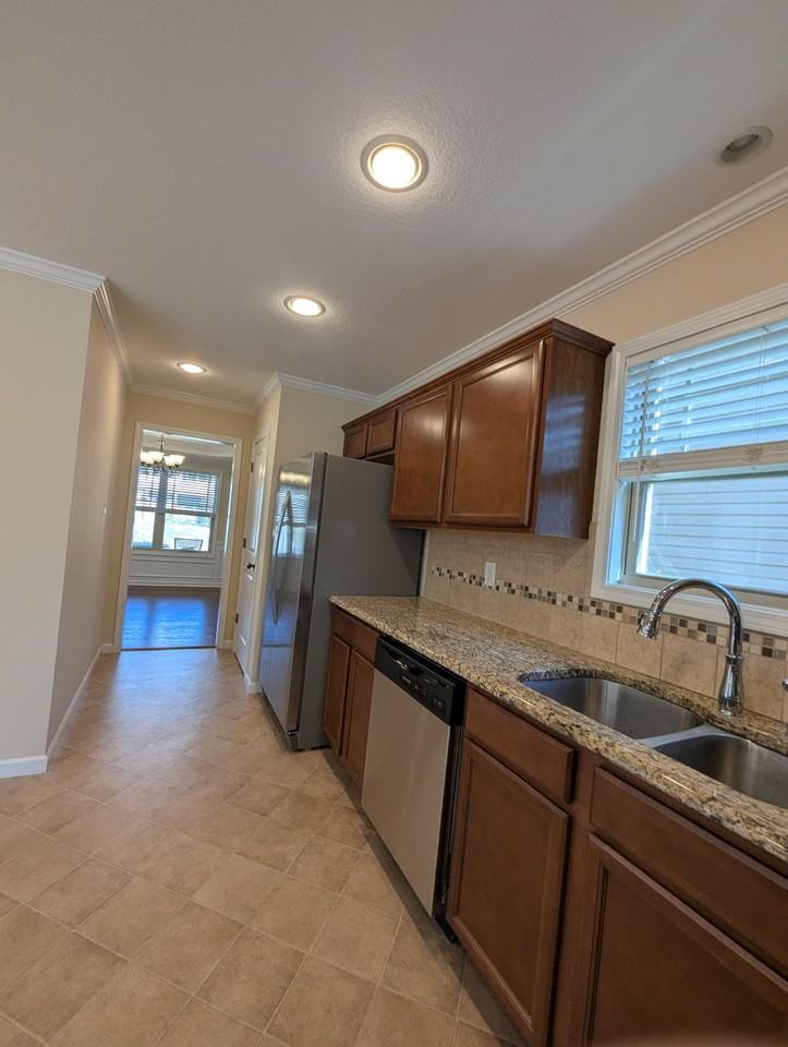 1533 Yarnell Station Boulevard #NA - Photo 7 of 26