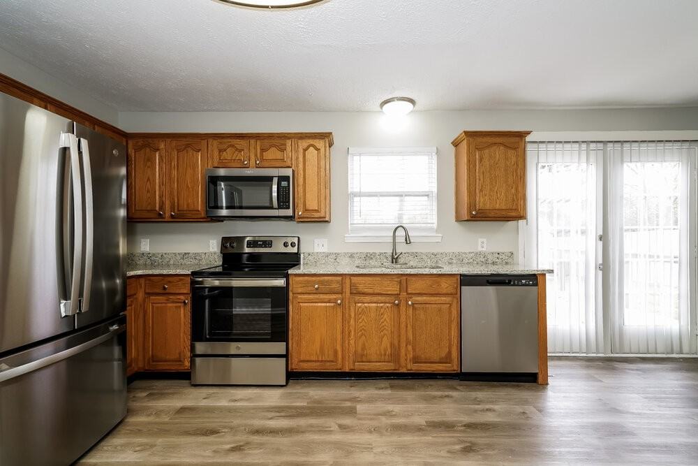 6229 Tybalt Pl - Photo 7 of 17