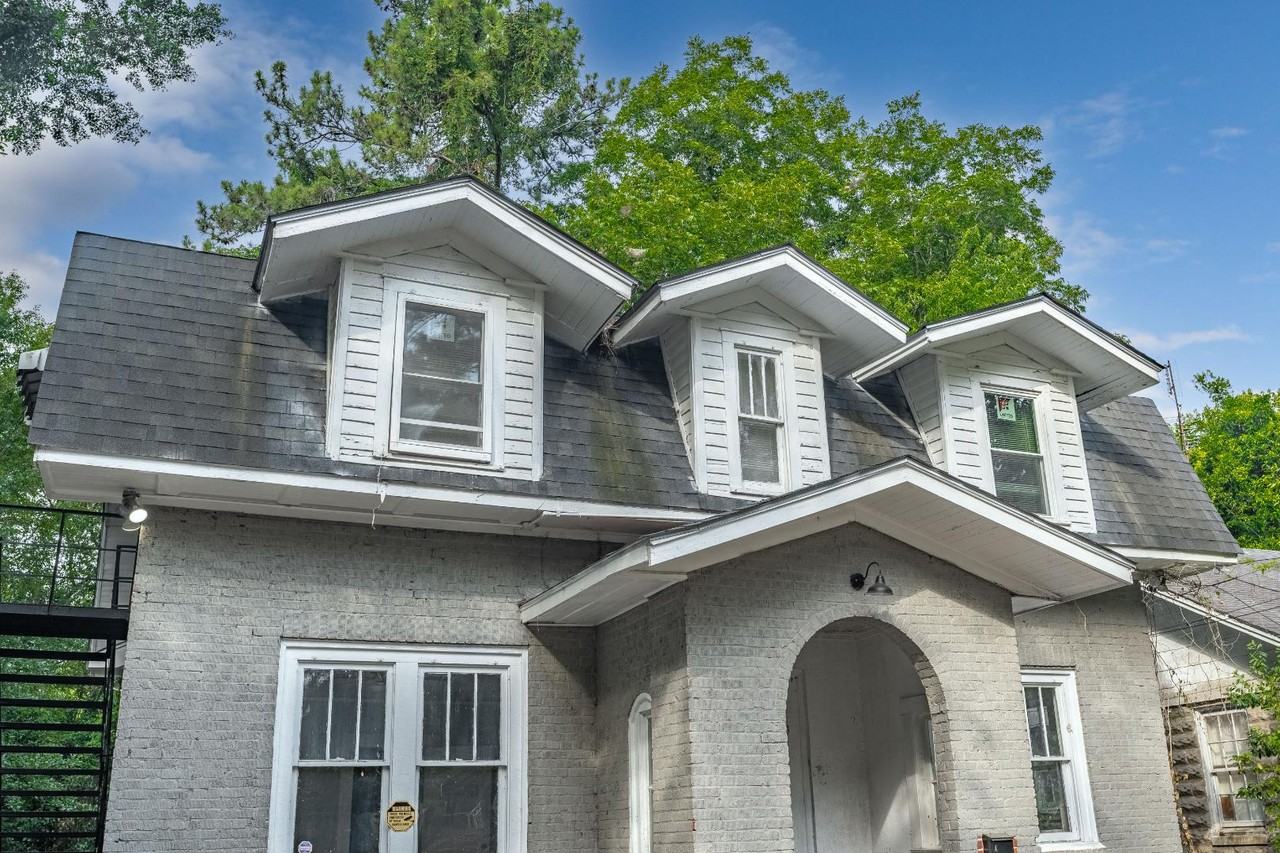 1522 Columbia College Drive - Photo 6 of 10