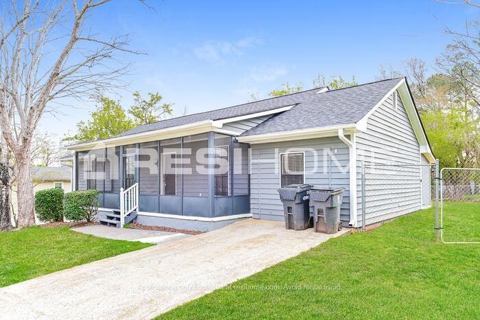 6034 Amberly Rd - Photo 2 of 20