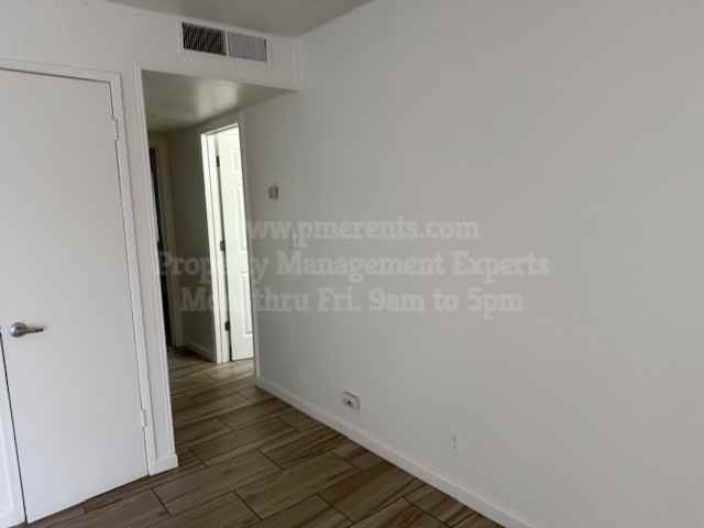 3919 Ryde Ave #3919 - Photo 4 of 12