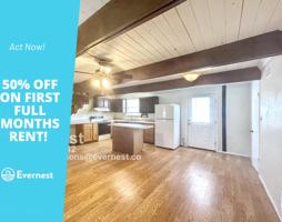 featured image of 801 W Navarro St #A