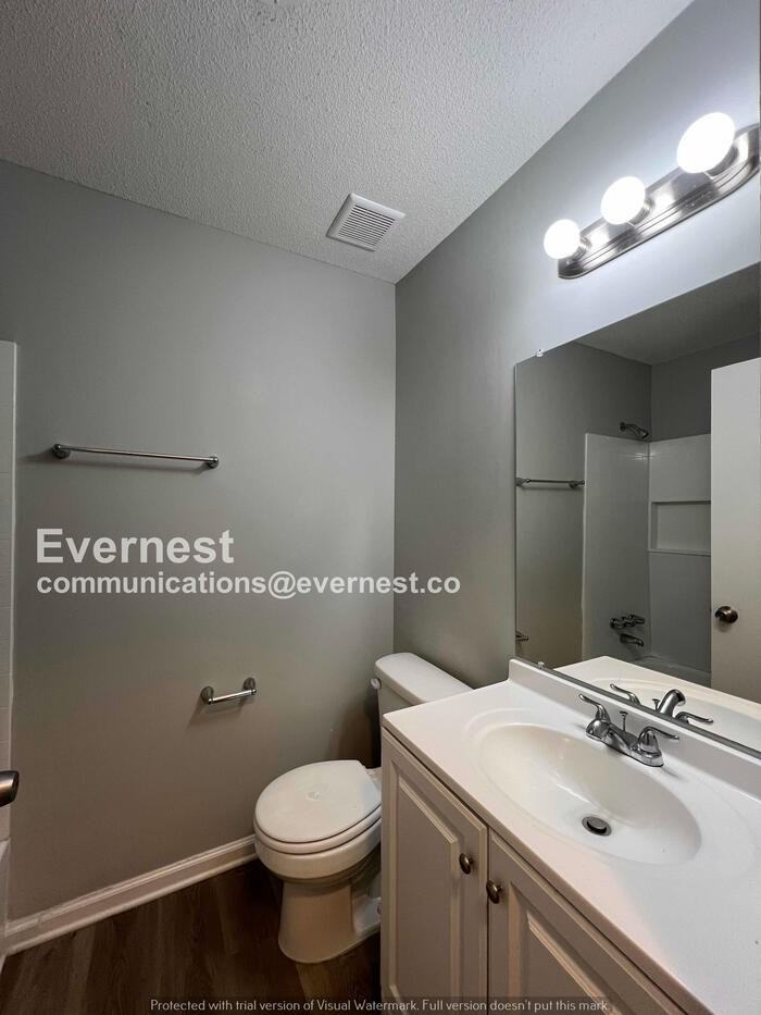 7590 Amhurst Dr - Photo 7 of 18