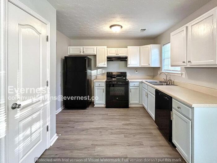 6888 Smoke Ridge Dr - Photo 3 of 18