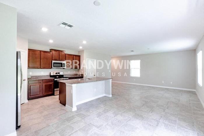 10609 Sweet Sapling St - Photo 3 of 45