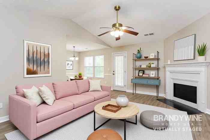 1492 Chaseway Cir - Photo 3 of 20