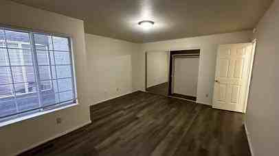 610 East Proctor Street - Photo 2 of 6