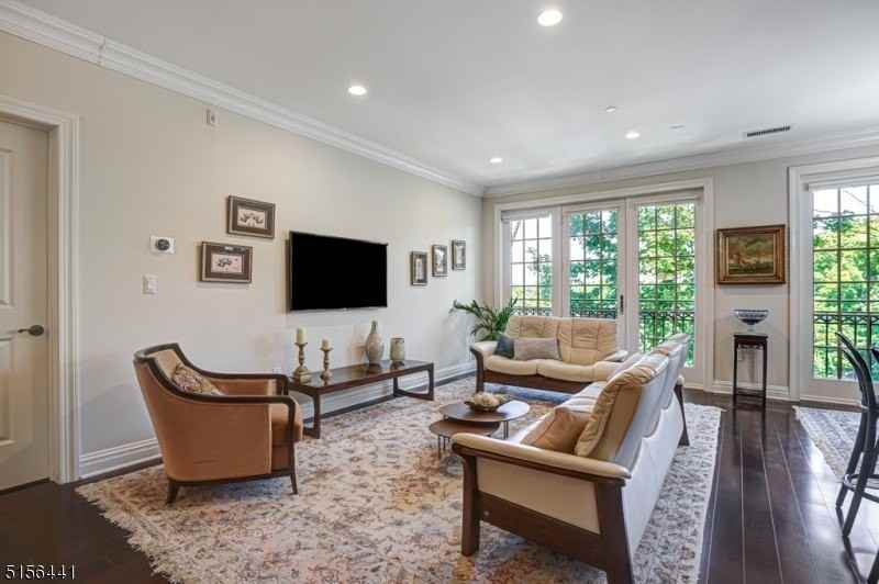 110 South St Apt 205 #205 - Photo 7 of 31