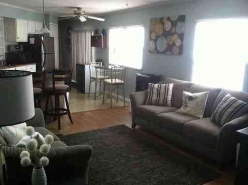 5026 River Dr - Photo 3 of 18