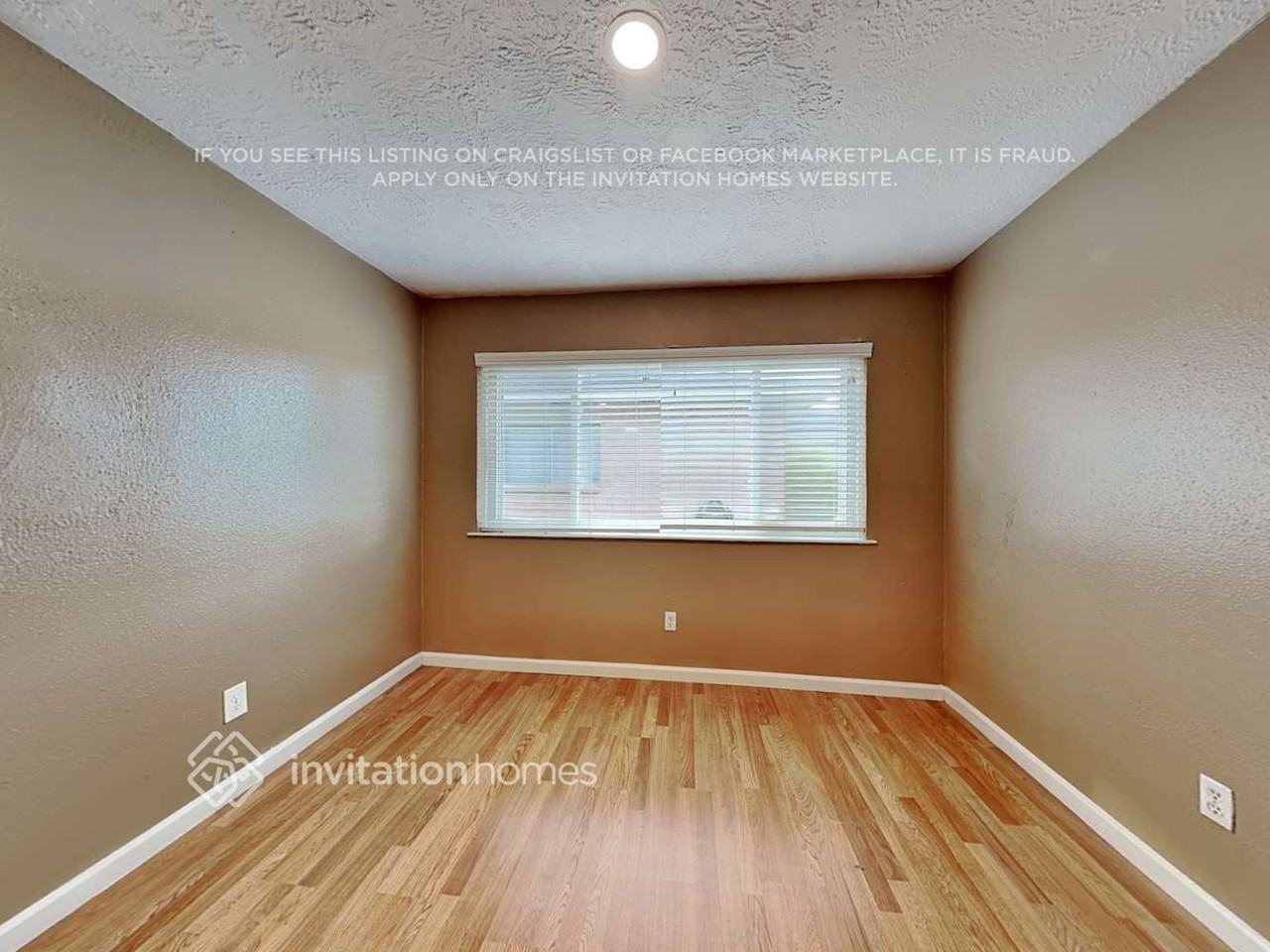 2415 Pilgrims Bend Dr - Photo 6 of 18