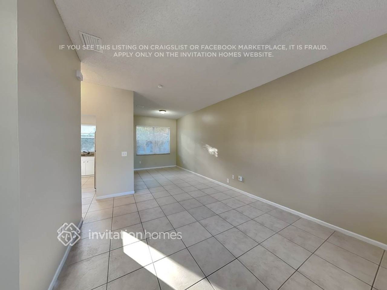 5203 Eagle Cay Pl - Photo 5 of 20