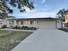 featured image of 226 Harbor Point Blvd