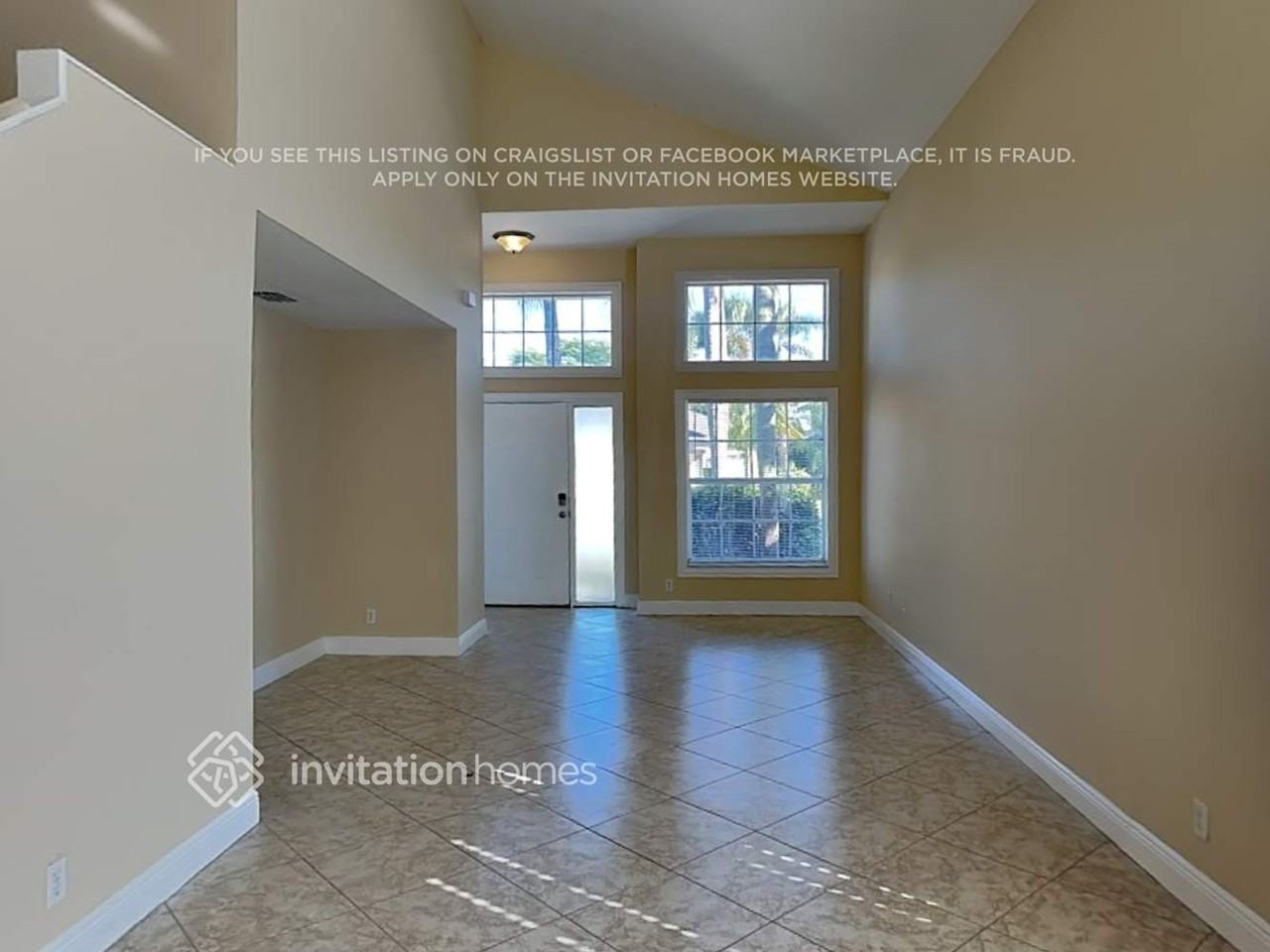 6236 Lansdowne Cir - Photo 4 of 20