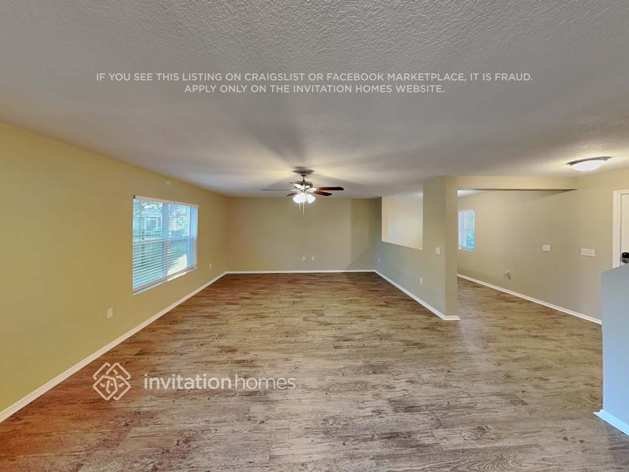 1564 Strathmore Cir - Photo 4 of 18