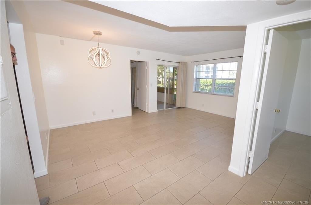 1566 Se Royal Green Cir Unit 101 #101 - Photo 7 of 18